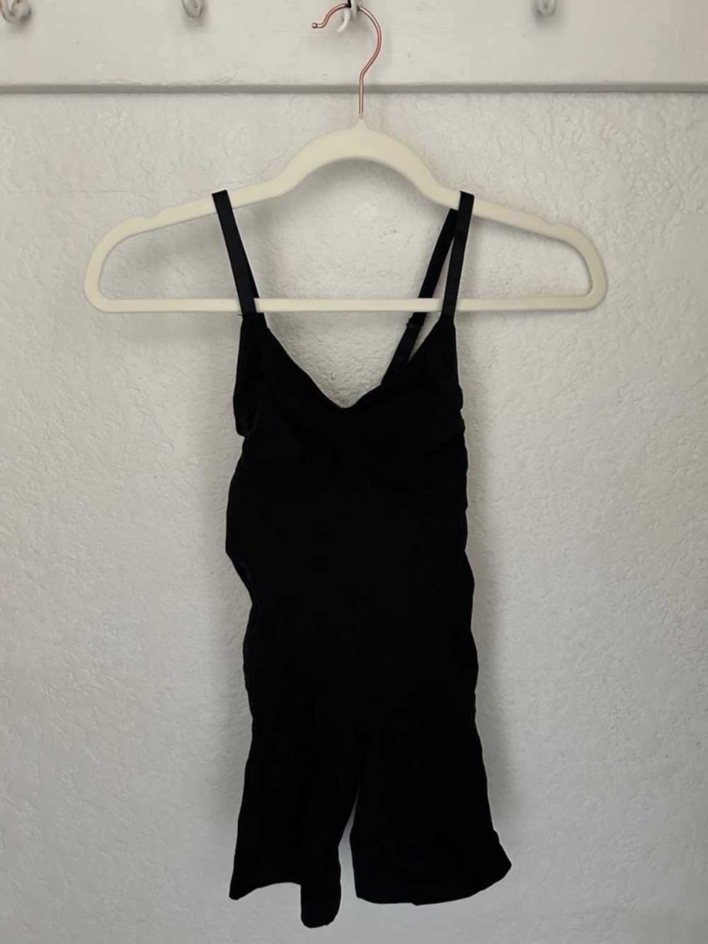 Black Women's Shapewear Bodysuit - Sleek Invisible Control
